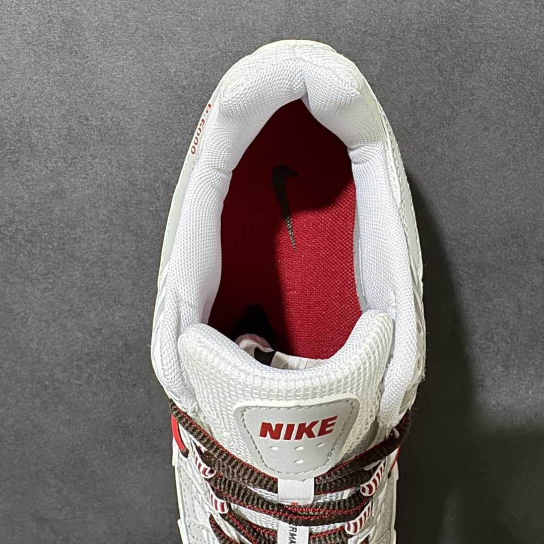图片[6]-【公司级】耐克(NIKE)男女子休闲运动鞋 P-6000 Premium 轻便舒适透气防滑缓震耐磨跑步鞋。 P-6000 是一款植根于 2000 年代风格的混合款式，让人想起去年再次流行的 Zoom Vomero 5。采用透气网眼布搭配皮革和合成材质覆面，再现 21 世纪早期鞋款外观。活力配色打造时尚外观和运动美学，结合泡棉缓震配置，缔造非凡舒适的日常穿着体验。皮革、织物与合成材质组合鞋面，打造舒适支撑效果。沿袭 Nike Pegasus 25 和 Nike Pegasus 2006 的复古设计风格，泡棉中底，轻盈缓震，缓震鞋垫，带来舒适的足底体验，橡胶外底，铸就非凡抓地力。 货号：IR5279-100 尺码： 36 36.5 37.5 38 38.5 39 40 40.5 41 42 42.5 43 44 45 46-选品中心