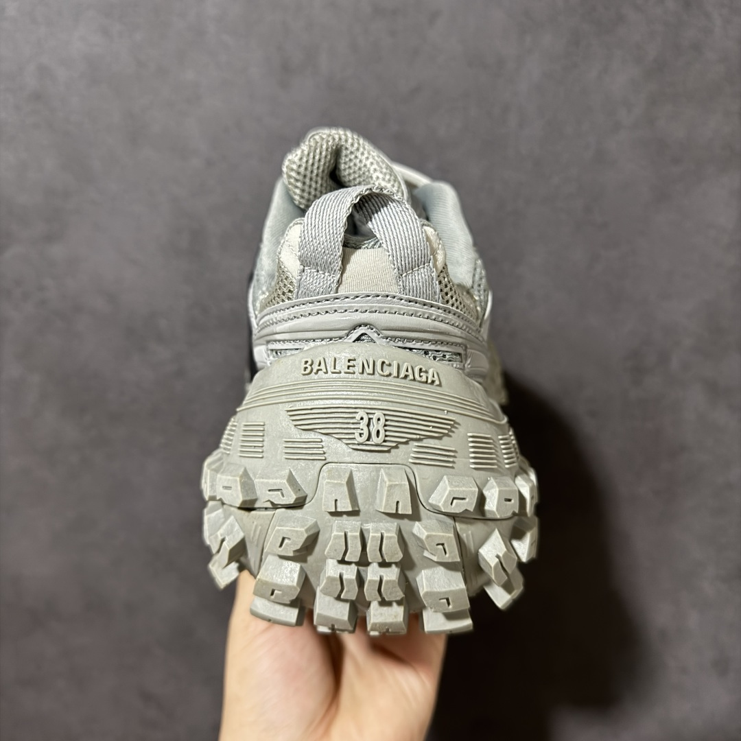 图片[4]-特价【GQ福利】纯原特价 BALENCIAGA Defender Rubber Platform Sneakers 卫士系列低帮坦克履带轮胎型越野户外增高厚底休闲运动慢跑鞋 货号：685613 W2RA6 1200 尺码：35 36 37 38 39 40 41 42 43 44 45 46-选品中心