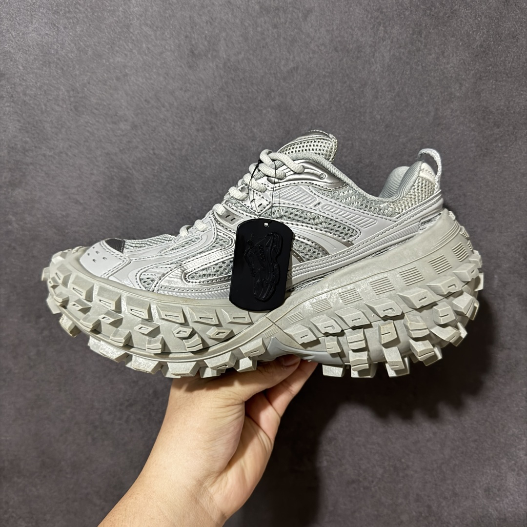 图片[2]-特价【GQ福利】纯原特价 BALENCIAGA Defender Rubber Platform Sneakers 卫士系列低帮坦克履带轮胎型越野户外增高厚底休闲运动慢跑鞋 货号：685613 W2RA6 1200 尺码：35 36 37 38 39 40 41 42 43 44 45 46-选品中心