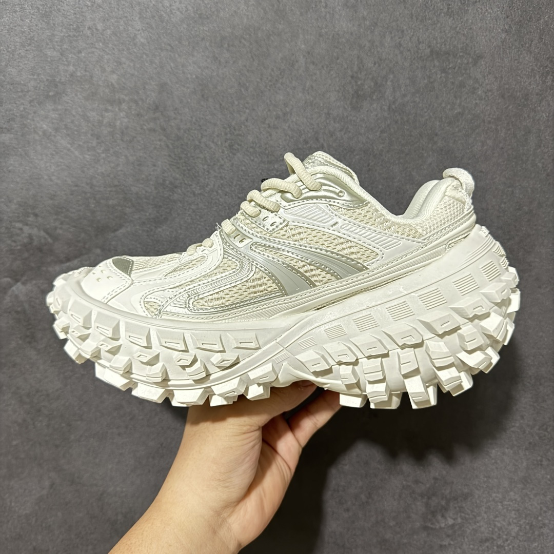 图片[2]-特价【GQ福利】纯原特价 BALENCIAGA Defender Rubber Platform Sneakers 卫士系列低帮坦克履带轮胎型越野户外增高厚底休闲运动慢跑鞋 货号：685613 W2RA6 9000 尺码：35 36 37 38 39 40 41 42 43 44 45 46-选品中心