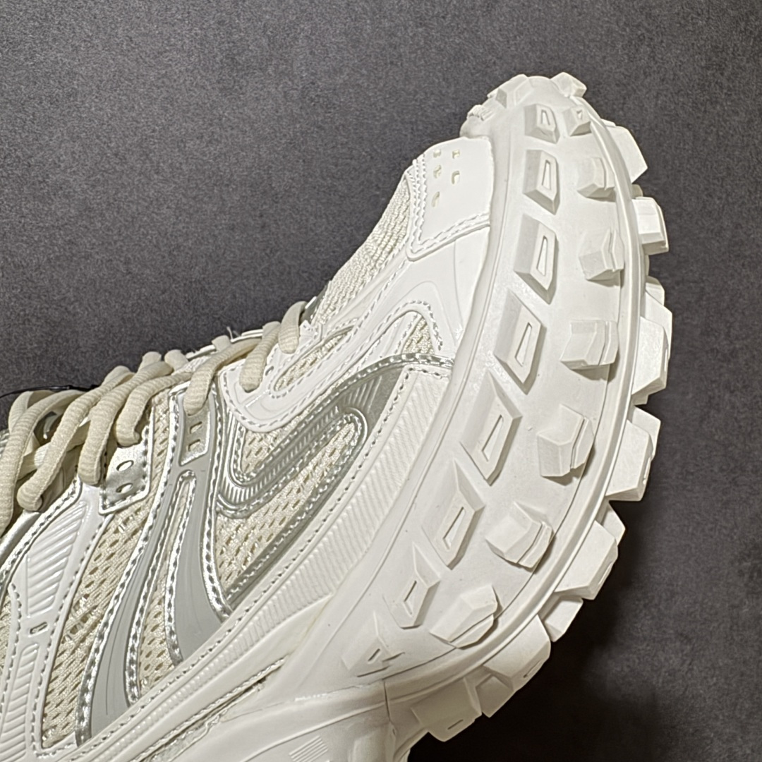 图片[8]-特价【GQ福利】纯原特价 BALENCIAGA Defender Rubber Platform Sneakers 卫士系列低帮坦克履带轮胎型越野户外增高厚底休闲运动慢跑鞋 货号：685613 W2RA6 9000 尺码：35 36 37 38 39 40 41 42 43 44 45 46-选品中心