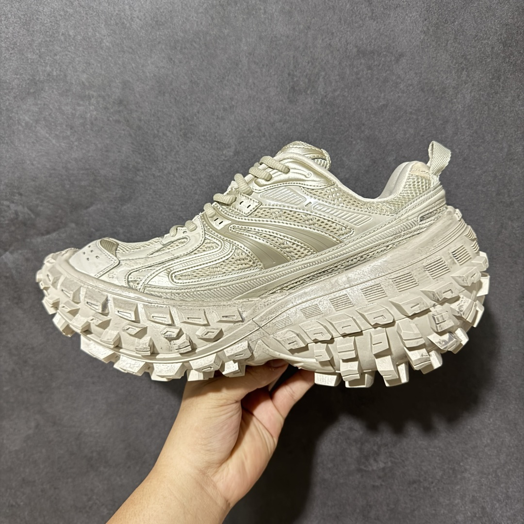 图片[2]-特价【GQ福利】纯原特价 BALENCIAGA Defender Rubber Platform Sneakers 卫士系列低帮坦克履带轮胎型越野户外增高厚底休闲运动慢跑鞋 货号：685611 W2RA6 9700 尺码：35 36 37 38 39 40 41 42 43 44 45 46-选品中心