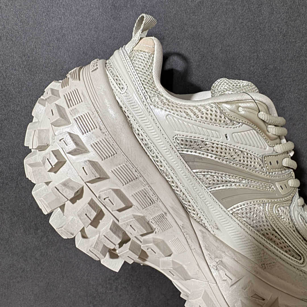 图片[7]-特价【GQ福利】纯原特价 BALENCIAGA Defender Rubber Platform Sneakers 卫士系列低帮坦克履带轮胎型越野户外增高厚底休闲运动慢跑鞋 货号：685611 W2RA6 9700 尺码：35 36 37 38 39 40 41 42 43 44 45 46-选品中心