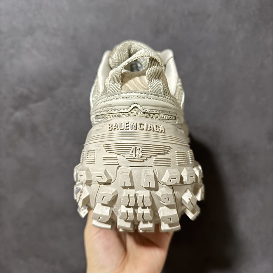 图片[4]-特价【GQ福利】纯原特价 BALENCIAGA Defender Rubber Platform Sneakers 卫士系列低帮坦克履带轮胎型越野户外增高厚底休闲运动慢跑鞋 货号：685611 W2RA6 9700 尺码：35 36 37 38 39 40 41 42 43 44 45 46-选品中心