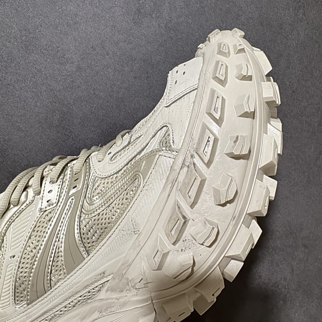 图片[8]-特价【GQ福利】纯原特价 BALENCIAGA Defender Rubber Platform Sneakers 卫士系列低帮坦克履带轮胎型越野户外增高厚底休闲运动慢跑鞋 货号：685611 W2RA6 9700 尺码：35 36 37 38 39 40 41 42 43 44 45 46-选品中心