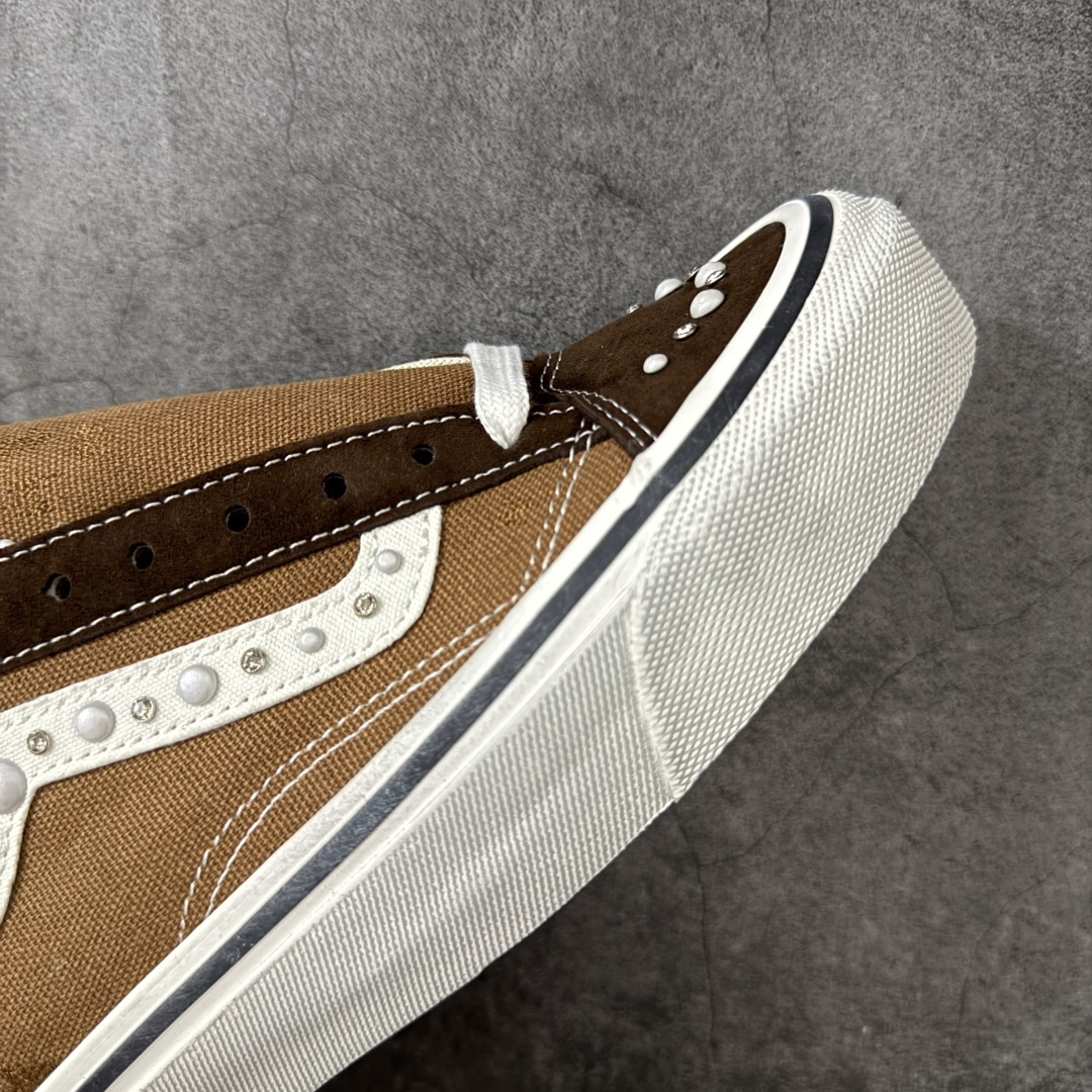 万斯Vans Premium Pearlized 珍珠做旧棕! 货号:VN000E8VCCZ 尺码:35 36 36.5 万斯Vans Premium Pearlized 珍珠做旧棕! 货号:VN000E8VCCZ 尺码:35 36 36.5