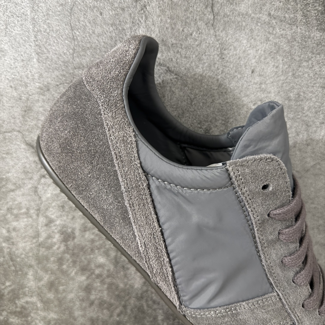 图片[7]-【莞产G版】瑞克·欧文斯Rick Owens Concordians Minimal Sneaker RO 康科迪亚低帮系列高街经典薄底风休闲运动鞋 男女鞋广东原产,配置硬实飞机翻盖礼盒(附赠棉布托购物袋一个!!)#升级原楦原纸版开发版型#采用软质纤维革组合细腻头层小牛皮革鞋面材质#全新数据开发奶香型TPU锯齿纹耐磨橡胶鞋底❗ 尺码：36-46-选品中心