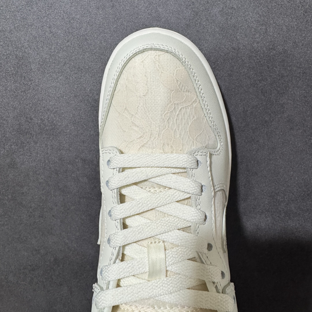 图片[5]-【公司级】Nike SB Dunk Low \”Light Orewood Brown\” 蕴藏少女 低帮休闲板鞋  #鞋款以精致的蕾丝花卉图案为亮点。优质磨砂覆面提供平滑的对比，让其时尚精致。  货号：HJ5870-100 尺码：36 36.5 37.5 38 36.5 39 40 40.5 41 42 42.5 43 44 44.5 45 46-选品中心