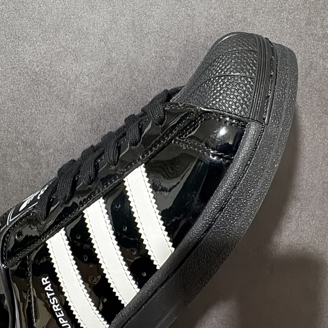 图片[8]-【公司级】AD Originals Superstar 贝壳头板鞋 采用全新头层拼接皮革材质 后跟采用特色3D立体印字 渠道正品订单 诠释市场最高工艺水平 全鞋进口头层皮料打造。区别市面普通真标版本，进出专柜无压力 货号：JH7756 尺码：35.5-45带半码-选品中心