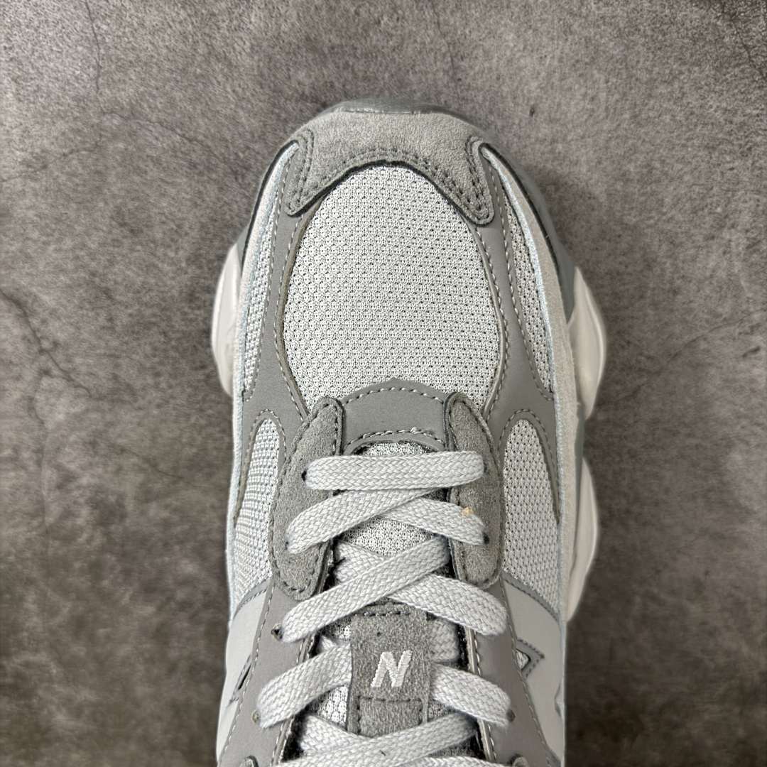 图片[5]-【公司级】New Balance NB 9060 复古单品 鞋款灵感源自设计师本人对夏日的怀日回忆。鞋面大身由空间双格及磨砂鞋面拼接而生，配以柔和、温暖的粉橘色调，夏日氛围拉满采用大面积网眼以及麂皮材质覆盖鞋身，还原经典气质。搭载ABZORB避震科技，由泡沫聚酯制成，上脚可以有效减少由鞋底反弹对身体及双腿的冲击 货号：U90609EL 尺码：36 37 37.5 38 38.5 39.5 40 40.5 41.5 42 42.5 43 44 45-选品中心
