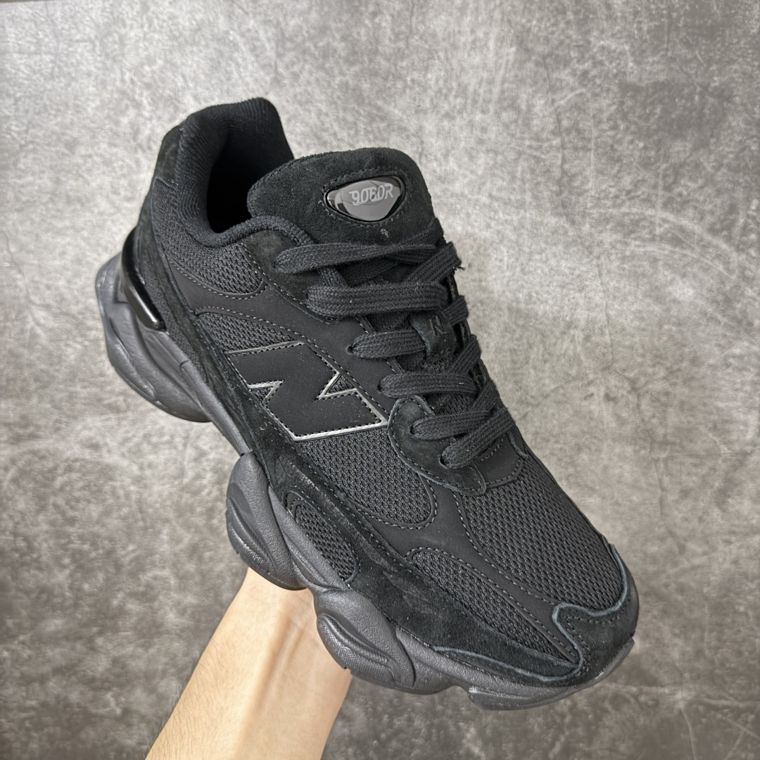 图片[3]-【公司级】New Balance NB 9060 复古单品 鞋款灵感源自设计师本人对夏日的怀日回忆。鞋面大身由空间双格及磨砂鞋面拼接而生，配以柔和、温暖的粉橘色调，夏日氛围拉满采用大面积网眼以及麂皮材质覆盖鞋身，还原经典气质。搭载ABZORB避震科技，由泡沫聚酯制成，上脚可以有效减少由鞋底反弹对身体及双腿的冲击 货号：U90602HA 尺码：36 37 37.5 38 38.5 39.5 40 40.5 41.5 42 42.5 43 44 45-选品中心