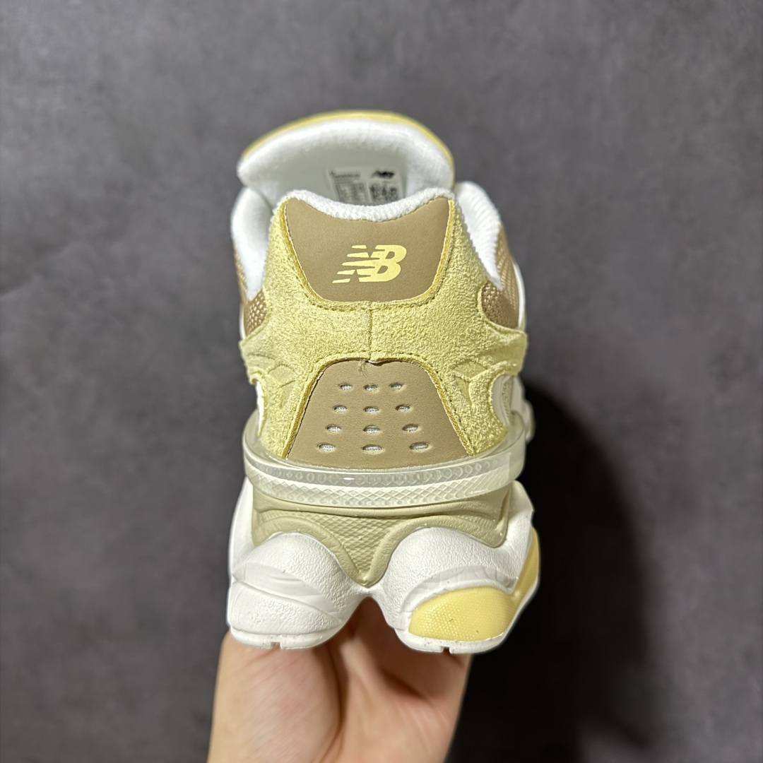 图片[4]-【公司级】New Balance 9060系列 新百伦 复古休闲运动慢跑鞋 鞋面大身由空间双格及磨砂鞋面拼接而生 采用大面积网眼以及麂皮材质覆盖鞋身 还原经典气质 搭载ABZORB避震科技 由泡沫聚酯制成 上脚可以有效减少由鞋底反弹对身体及双腿的冲击力 货号： U90606U0 尺码：36-45带半码-选品中心