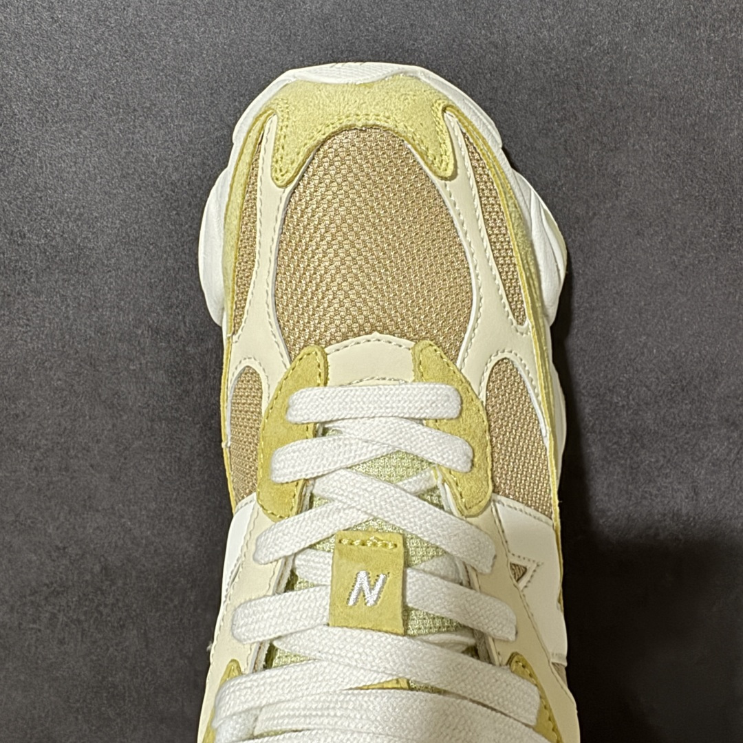 图片[5]-【公司级】New Balance 9060系列 新百伦 复古休闲运动慢跑鞋 鞋面大身由空间双格及磨砂鞋面拼接而生 采用大面积网眼以及麂皮材质覆盖鞋身 还原经典气质 搭载ABZORB避震科技 由泡沫聚酯制成 上脚可以有效减少由鞋底反弹对身体及双腿的冲击力 货号： U90606U0 尺码：36-45带半码-选品中心