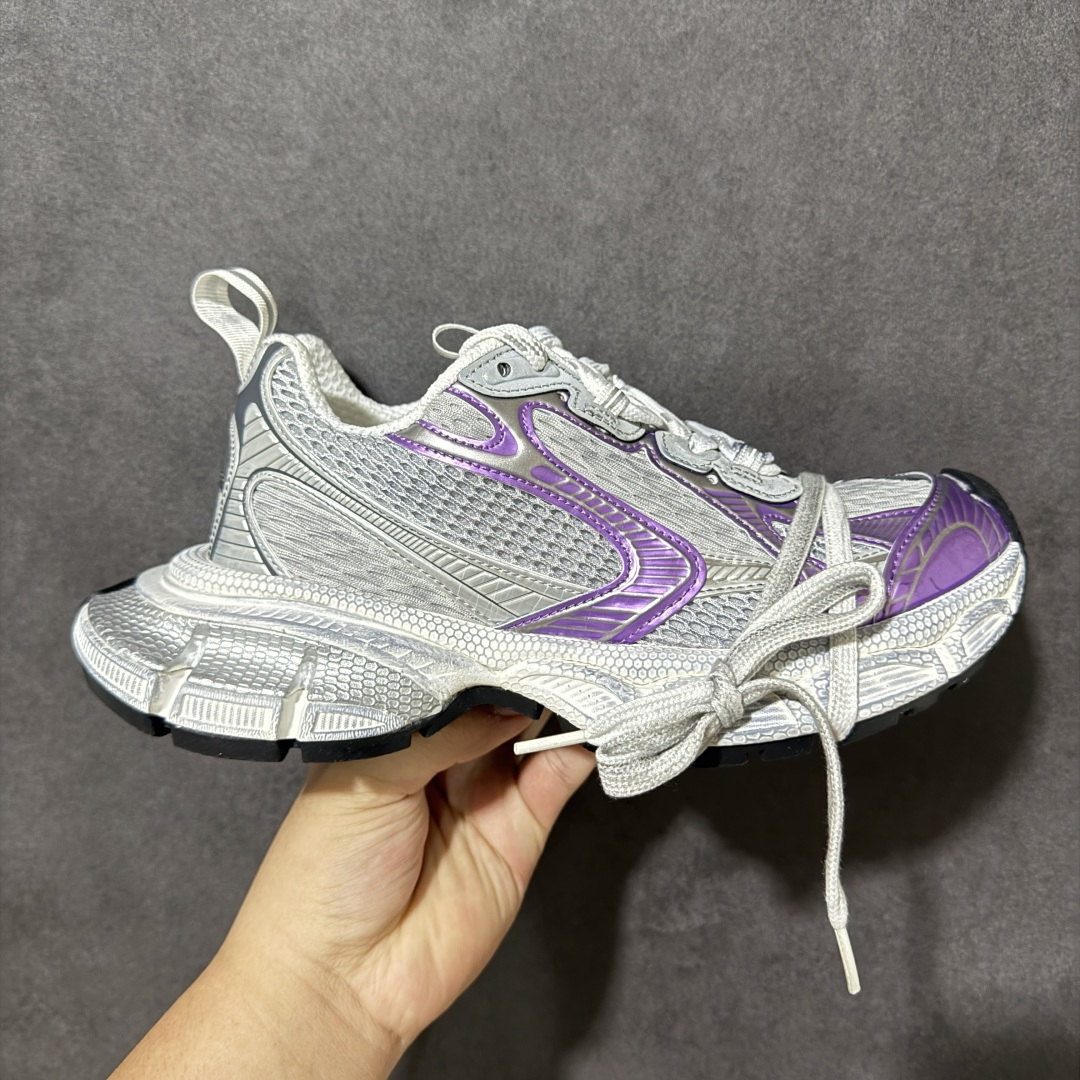 特价【GQ福利】#第十波 VG#纯原 原价5xx 特价最后5000双处理 Balenciaga 巴黎世界 现货入库 市场老牌巴黎世家大厂出品 原鞋原材料打造 一比一细节还原 尺码：35-46-选品中心
