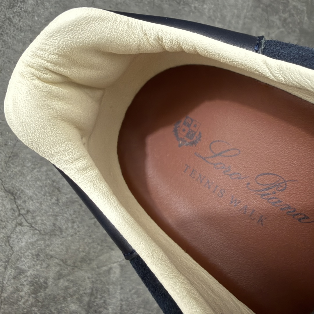 图片[7]-【佛山超A版】Loro Piana LP Tennis Walk Low 生活系列低帮复古百搭德训风休闲运动板鞋 意大利顶级奢侈品牌·诺悠翩雅 这款新款绒面革网球鞋采用超低帮设计 适合全年穿着 并具有防水性能 包边鞋底营造轻松迷人的色彩组合 将功能性与低调个性风格和谐融合 打造都市着装的理想鞋履选择 鞋跟处饰以Kummel色嵌片 柔软小牛皮鞋舌 压印LP徽标 棉质鞋带材质 鞋面：牛剖层绒面革 鞋底：橡胶 衬里：牛皮革 尺码：35 36 37 38 39 40 41 42 43 44 45-选品中心