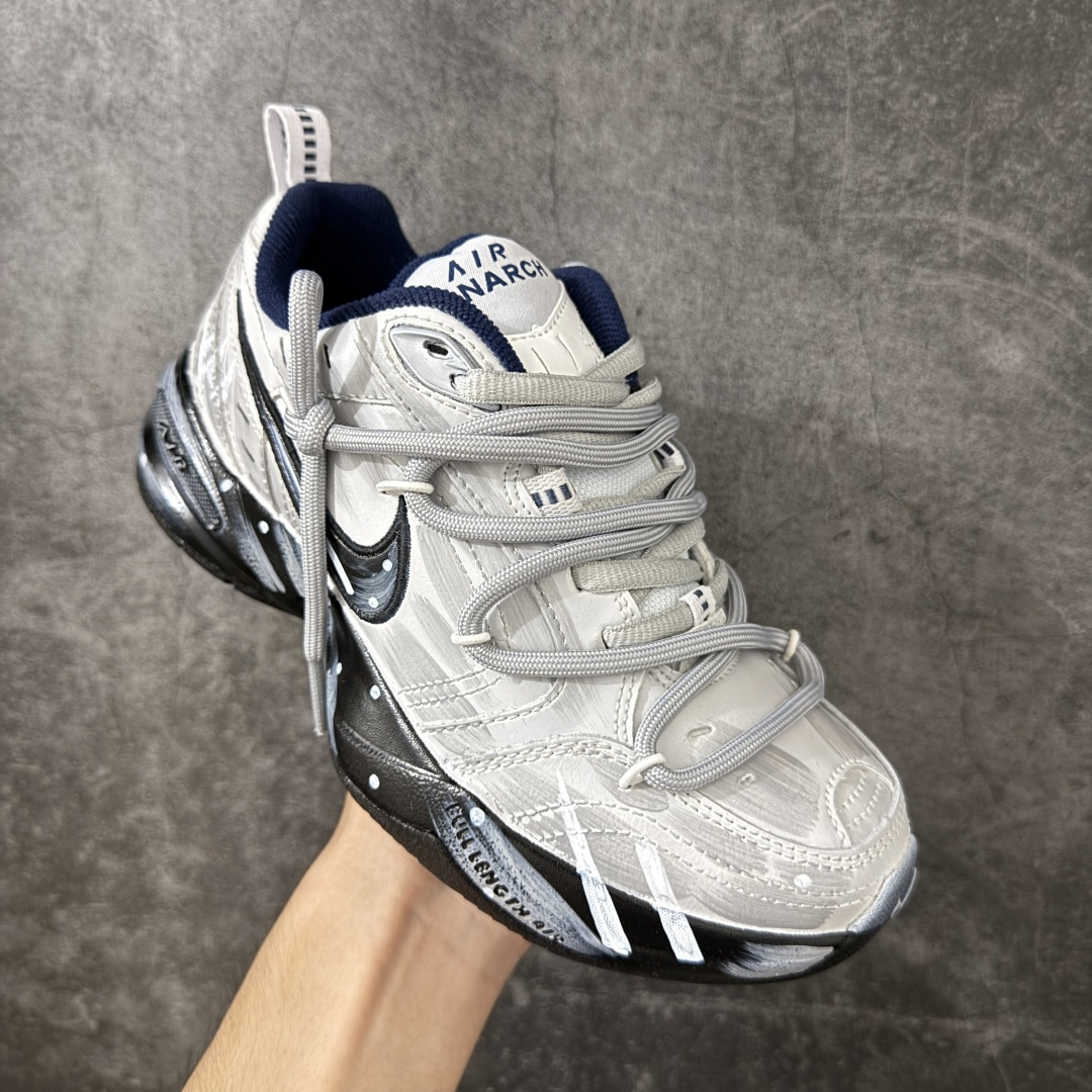 图片[3]-【手绘定制版】耐克 Nike Air Monarch IV男女子训练鞋厚底老爹鞋休闲复古运动鞋。Nike Air Monarch IV 运动鞋为你打造出众的训练装备，耐穿鞋面提供有效支撑。轻盈泡绵结合 Nike Air 缓震配置，塑就舒适非凡的迈步体验。皮革、合成材质与织物组合鞋面，塑就经典外观，经久耐穿，全掌内嵌式 Air 缓震配置，缔造出众缓震体验，舒适非凡，支撑力强，硬质橡胶外底经久耐穿，提供可驾驭多种地面的出众抓地力。 货号：415445-102 尺码：36 36.5 37.5 38 38.5 39 40 40.5 41 42 42.5 43 44 45-选品中心