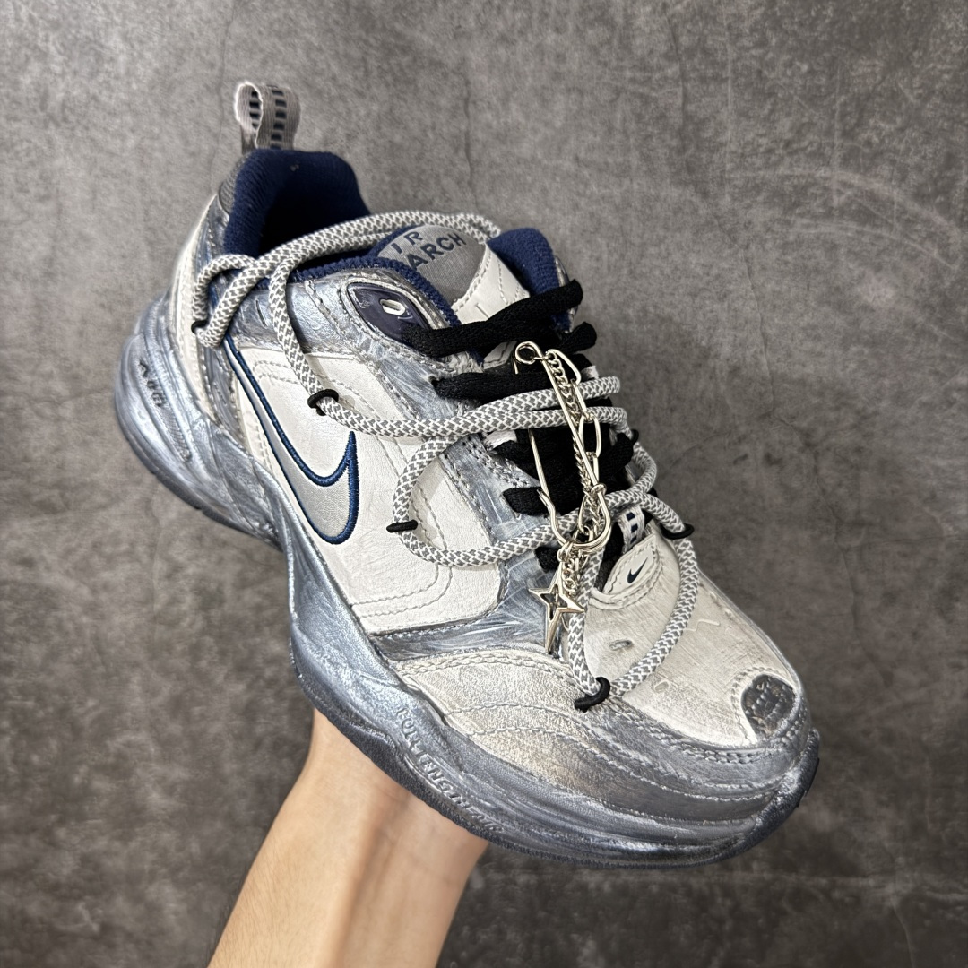 图片[3]-【手绘定制版】耐克 Nike Air Monarch IV男女子训练鞋厚底老爹鞋休闲复古运动鞋。Nike Air Monarch IV 运动鞋为你打造出众的训练装备，耐穿鞋面提供有效支撑。轻盈泡绵结合 Nike Air 缓震配置，塑就舒适非凡的迈步体验。皮革、合成材质与织物组合鞋面，塑就经典外观，经久耐穿，全掌内嵌式 Air 缓震配置，缔造出众缓震体验，舒适非凡，支撑力强，硬质橡胶外底经久耐穿，提供可驾驭多种地面的出众抓地力。 货号：415445-102 尺码：36 36.5 37.5 38 38.5 39 40 40.5 41 42 42.5 43 44 45-选品中心