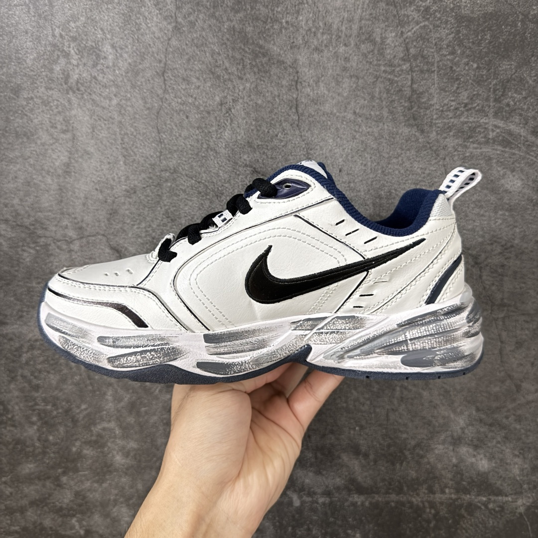 图片[2]-【手绘定制版】耐克 Nike Air Monarch IV男女子训练鞋厚底老爹鞋休闲复古运动鞋。Nike Air Monarch IV 运动鞋为你打造出众的训练装备，耐穿鞋面提供有效支撑。轻盈泡绵结合 Nike Air 缓震配置，塑就舒适非凡的迈步体验。皮革、合成材质与织物组合鞋面，塑就经典外观，经久耐穿，全掌内嵌式 Air 缓震配置，缔造出众缓震体验，舒适非凡，支撑力强，硬质橡胶外底经久耐穿，提供可驾驭多种地面的出众抓地力。 货号：415445-102 尺码：36 36.5 37.5 38 38.5 39 40 40.5 41 42 42.5 43 44 45-选品中心