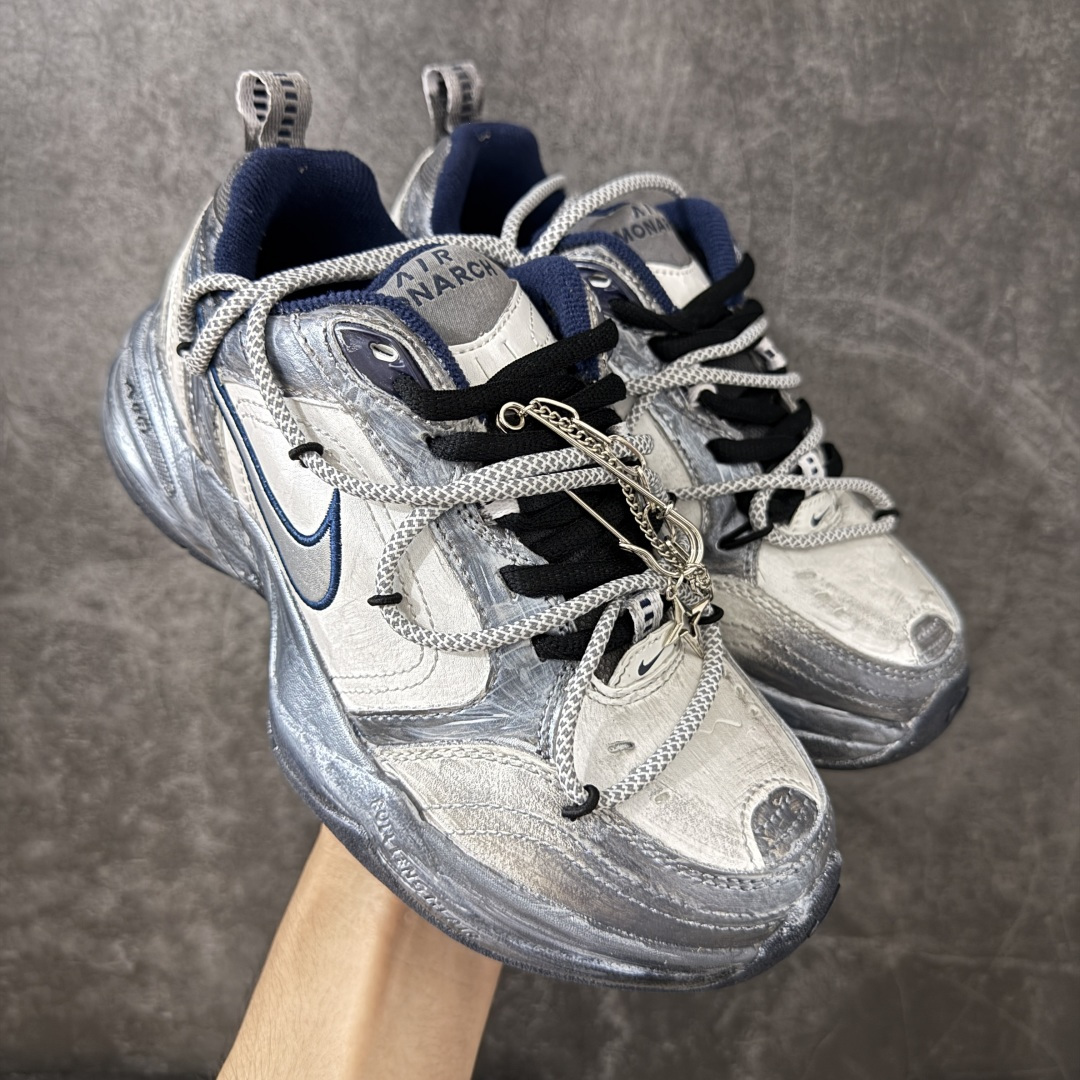 图片[5]-【手绘定制版】耐克 Nike Air Monarch IV男女子训练鞋厚底老爹鞋休闲复古运动鞋。Nike Air Monarch IV 运动鞋为你打造出众的训练装备，耐穿鞋面提供有效支撑。轻盈泡绵结合 Nike Air 缓震配置，塑就舒适非凡的迈步体验。皮革、合成材质与织物组合鞋面，塑就经典外观，经久耐穿，全掌内嵌式 Air 缓震配置，缔造出众缓震体验，舒适非凡，支撑力强，硬质橡胶外底经久耐穿，提供可驾驭多种地面的出众抓地力。 货号：415445-102 尺码：36 36.5 37.5 38 38.5 39 40 40.5 41 42 42.5 43 44 45-选品中心