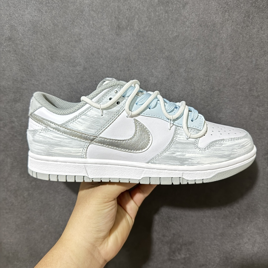 【公司级】Nike SB Dunk Low 绑带 低帮休闲板鞋 HF5441-105  #大厂纯原品质出货 超高清洁度 皮料切割干净无任何毛边 细节完美   尺码：40 40.5 41 42 42.5 43 44 44.5 45 46-选品中心
