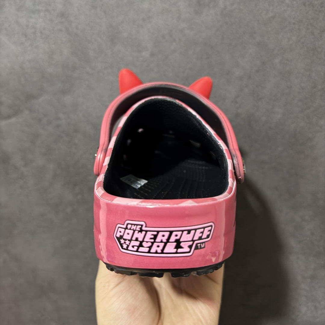 图片[4]-【纯原版】The Powerpuff Girls x Crocs 卡骆驰 飞天小女警联名 沙滩洞洞鞋 凉鞋拖鞋 全新莞产高端品质鞋底可增高2CM 鞋面更加耐用易清洗 该鞋款轻盈舒适 尺码：M4（36-37）M5（37-38）M6（38-39）M7(39-40）-选品中心