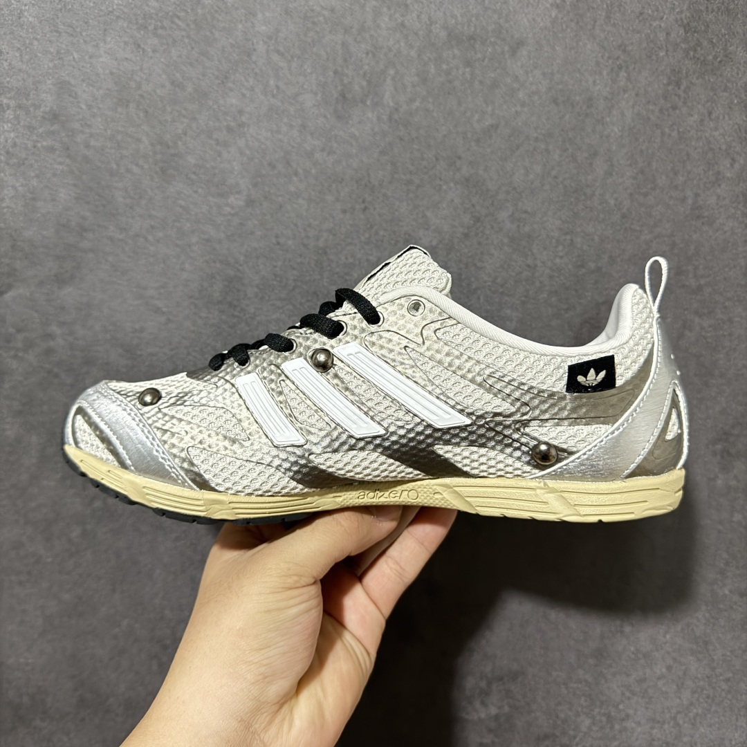 图片[2]-【公司ZH版】Adidas Adizero PR Sftm 联名款 阿迪低帮休闲生活鞋  #原楦纸板数据开发 鞋身采用网眼+TPU材质，大面TPU1.0​厚度，耐磨防撕裂面料和TPU后跟结构，金属铆钉点缀鞋面，搭配织物内里，舒适妥帖。双密度大底设计，更具稳定性。细节处理无敌。 货号：HP3521  尺码：36-45-选品中心
