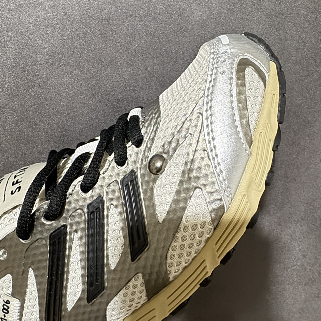 图片[8]-【公司ZH版】Adidas Adizero PR Sftm 联名款 阿迪低帮休闲生活鞋  #原楦纸板数据开发 鞋身采用网眼+TPU材质，大面TPU1.0​厚度，耐磨防撕裂面料和TPU后跟结构，金属铆钉点缀鞋面，搭配织物内里，舒适妥帖。双密度大底设计，更具稳定性。细节处理无敌。 货号：HP3521  尺码：36-45-选品中心