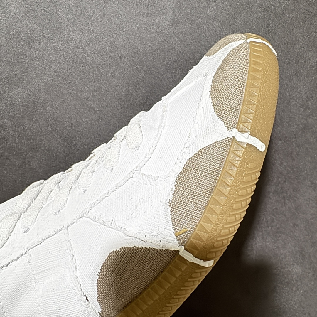 图片[8]-【YH版本】​Maison Margiela MM6梅森马吉拉Replica 休闲低帮德训鞋 性价比跑量 高端工艺盒 原盒配件 采用布面和皮革拼接，橡胶底耐磨防滑，打造欧美时尚。该鞋款的外观设计走在时尚前沿，其独特的风格款式构成了品牌身份重要的一部分。 尺码： 35 36 37 38 39 40 41 42 43 44 45 46-选品中心