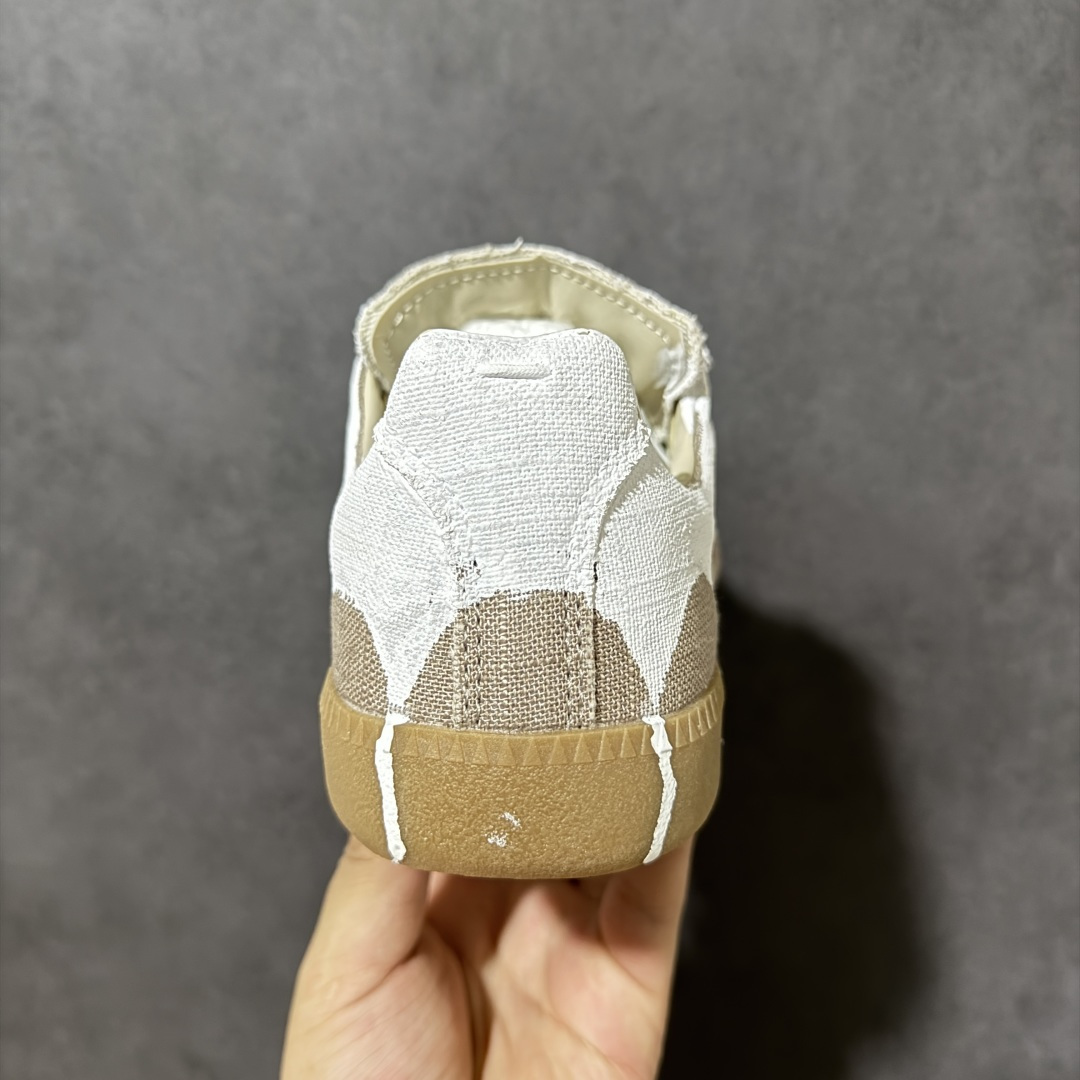 图片[4]-【YH版本】​Maison Margiela MM6梅森马吉拉Replica 休闲低帮德训鞋 性价比跑量 高端工艺盒 原盒配件 采用布面和皮革拼接，橡胶底耐磨防滑，打造欧美时尚。该鞋款的外观设计走在时尚前沿，其独特的风格款式构成了品牌身份重要的一部分。 尺码： 35 36 37 38 39 40 41 42 43 44 45 46-选品中心