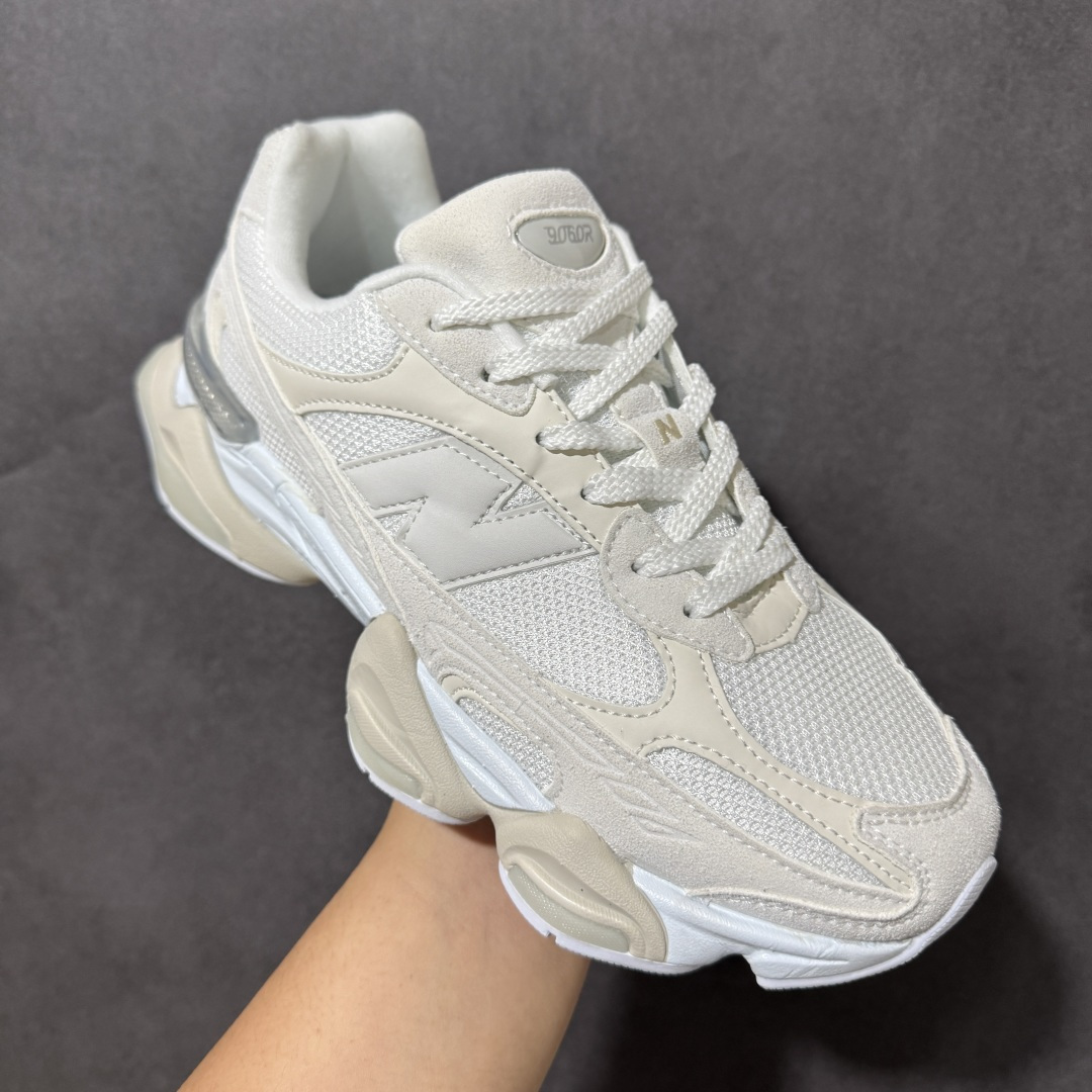图片[3]-【公司级】New Balance NB 9060 复古单品 鞋款灵感源自设计师本人对夏日的怀日回忆。鞋面大身由空间双格及磨砂鞋面拼接而生，配以柔和、温暖的粉橘色调，夏日氛围拉满采用大面积网眼以及麂皮材质覆盖鞋身，还原经典气质。搭载ABZORB避震科技，由泡沫聚酯制成，上脚可以有效减少由鞋底反弹对身体及双腿的冲击 货号：U90604EL 尺码：36 37 37.5 38 38.5 39.5 40 40.5 41.5 42 42.5 43 44 45-选品中心