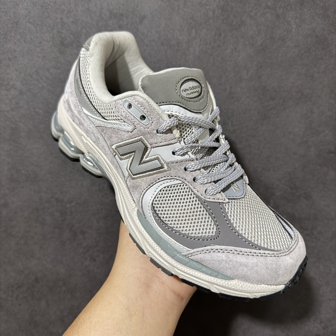 图片[3]-【性价比跑量】New Balance NB2002系列 男女休闲慢跑鞋 ML2002RO 必备的时髦单品之一 延续了经典科技 升级版N-ERGY缓震物料机能与材质上脚太舒适了 鞋面的柔软麂皮搭配尼龙网布 特别透气而且还复古感 不管是搭配牛仔裤还工装裤都是百搭！小红书众多博主上脚推荐！ 尺码：36 36.5 37 37.5 38 38.5 39.5 40 40.5 41.5 42 42.5 43 44 45-选品中心