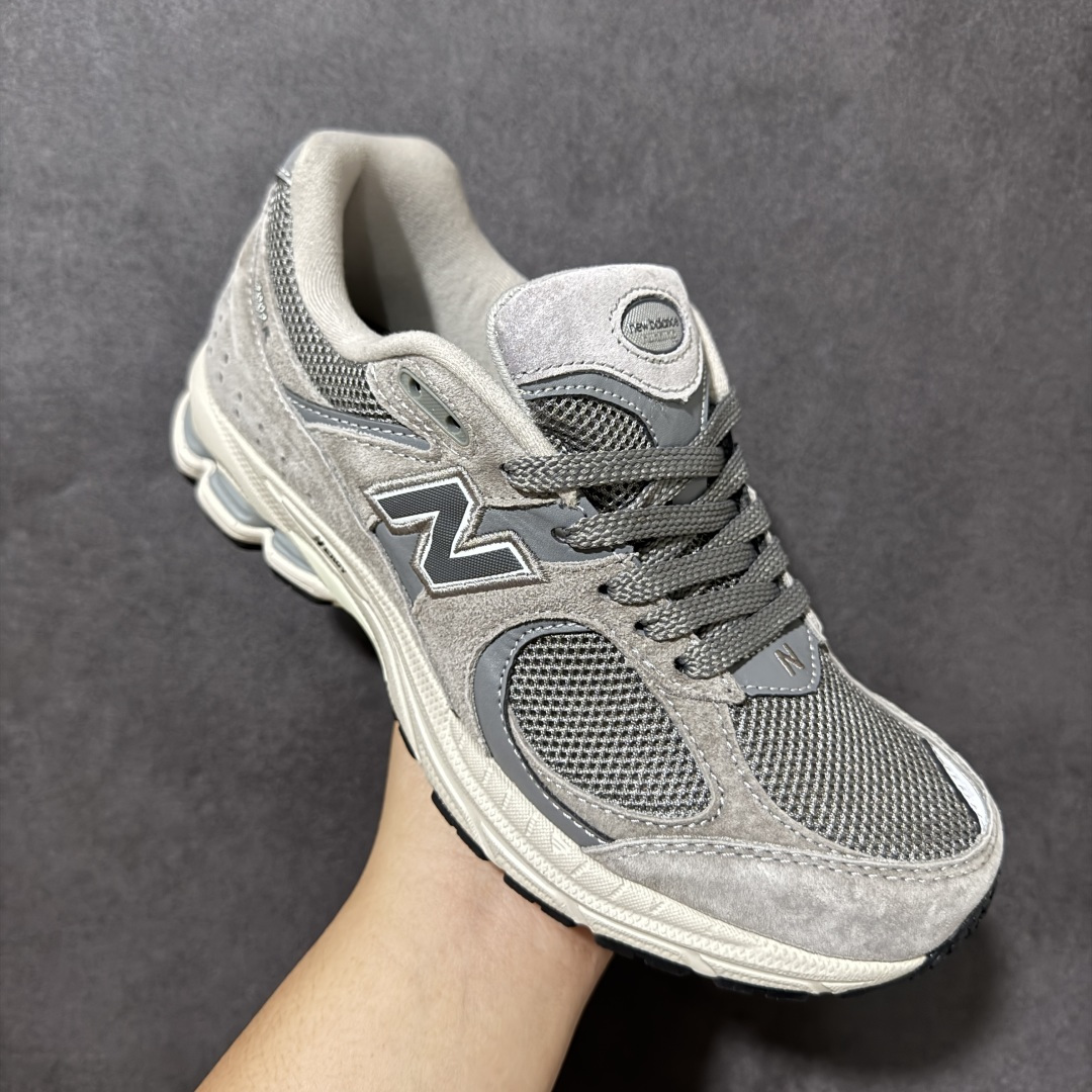 图片[3]-【性价比跑量】New Balance NB2002系列 男女休闲慢跑鞋 ML2002RC 必备的时髦单品之一 延续了经典科技 升级版N-ERGY缓震物料机能与材质上脚太舒适了 鞋面的柔软麂皮搭配尼龙网布 特别透气而且还复古感 不管是搭配牛仔裤还工装裤都是百搭！小红书众多博主上脚推荐！ 尺码：36 36.5 37 37.5 38 38.5 39.5 40 40.5 41.5 42 42.5 43 44 45-选品中心