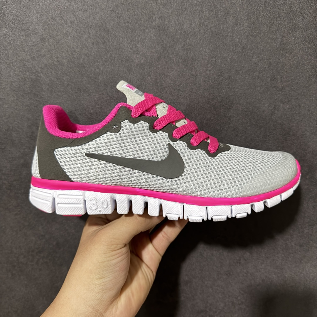 图片[7]-【奥莱订单】NIKE FREE 3.0 赤足跑步鞋 质感新焕升级，专为短打跑造#鞋如面袜般子柔贴软合，结合性弹沙线，赋双予足众出的紧包密覆效果。 货号 354574-068 尺码：36-45-选品中心