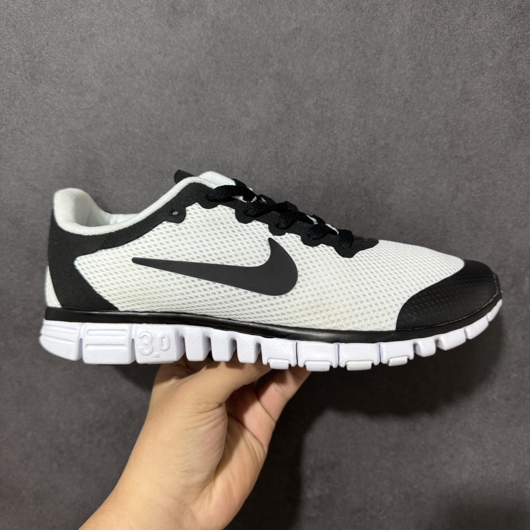 图片[10]-【奥莱订单】NIKE FREE 3.0 赤足跑步鞋 质感新焕升级，专为短打跑造#鞋如面袜般子柔贴软合，结合性弹沙线，赋双予足众出的紧包密覆效果。 货号 354574-068 尺码：36-45-选品中心