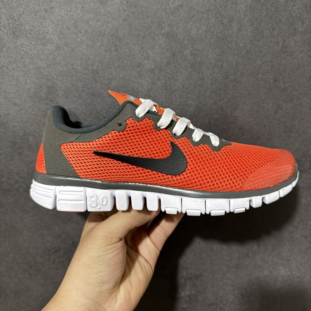 图片[13]-【奥莱订单】NIKE FREE 3.0 赤足跑步鞋 质感新焕升级，专为短打跑造#鞋如面袜般子柔贴软合，结合性弹沙线，赋双予足众出的紧包密覆效果。 货号 354574-068 尺码：36-45-选品中心