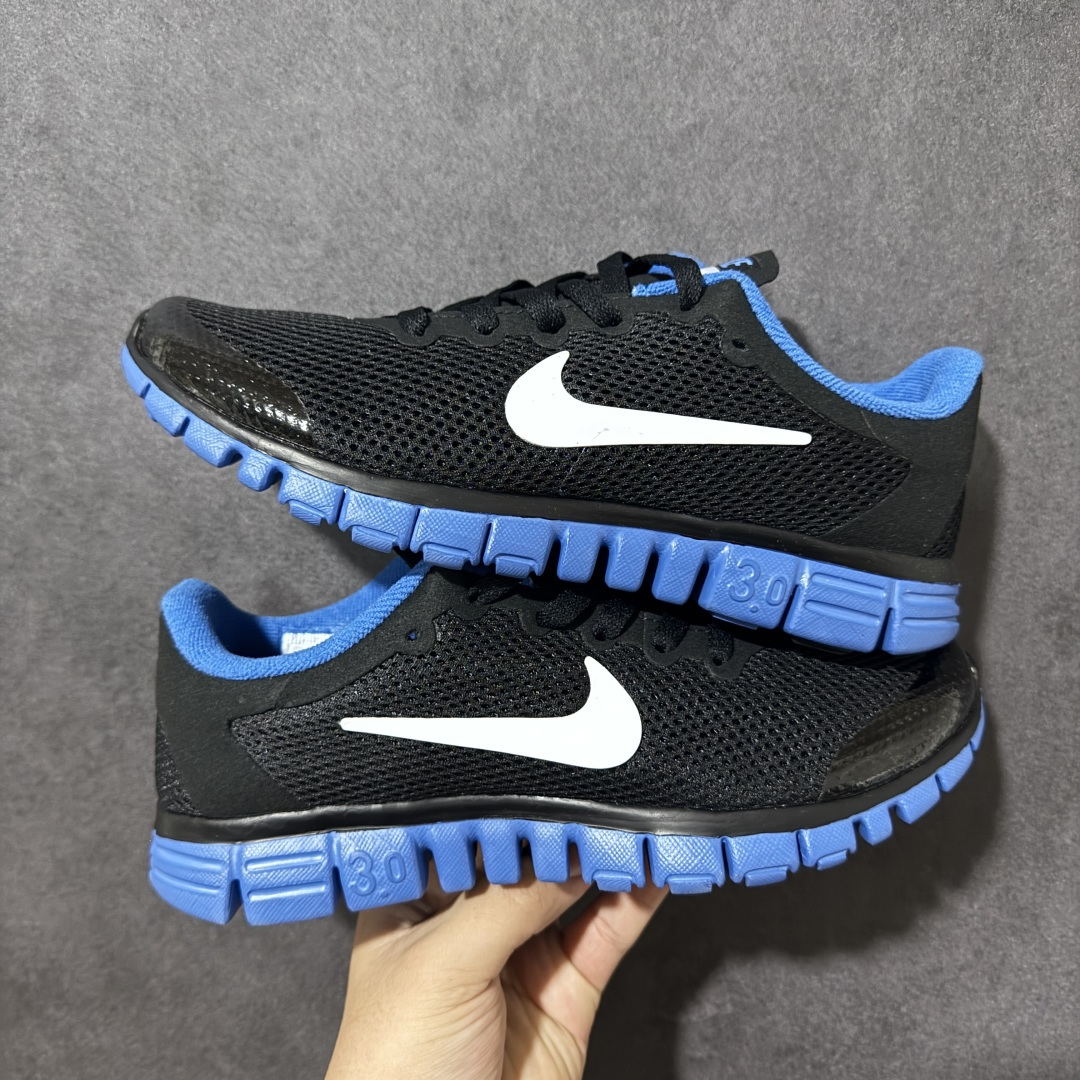 图片[6]-【奥莱订单】NIKE FREE 3.0 赤足跑步鞋 质感新焕升级，专为短打跑造#鞋如面袜般子柔贴软合，结合性弹沙线，赋双予足众出的紧包密覆效果。 货号 354574-068 尺码：36-45-选品中心