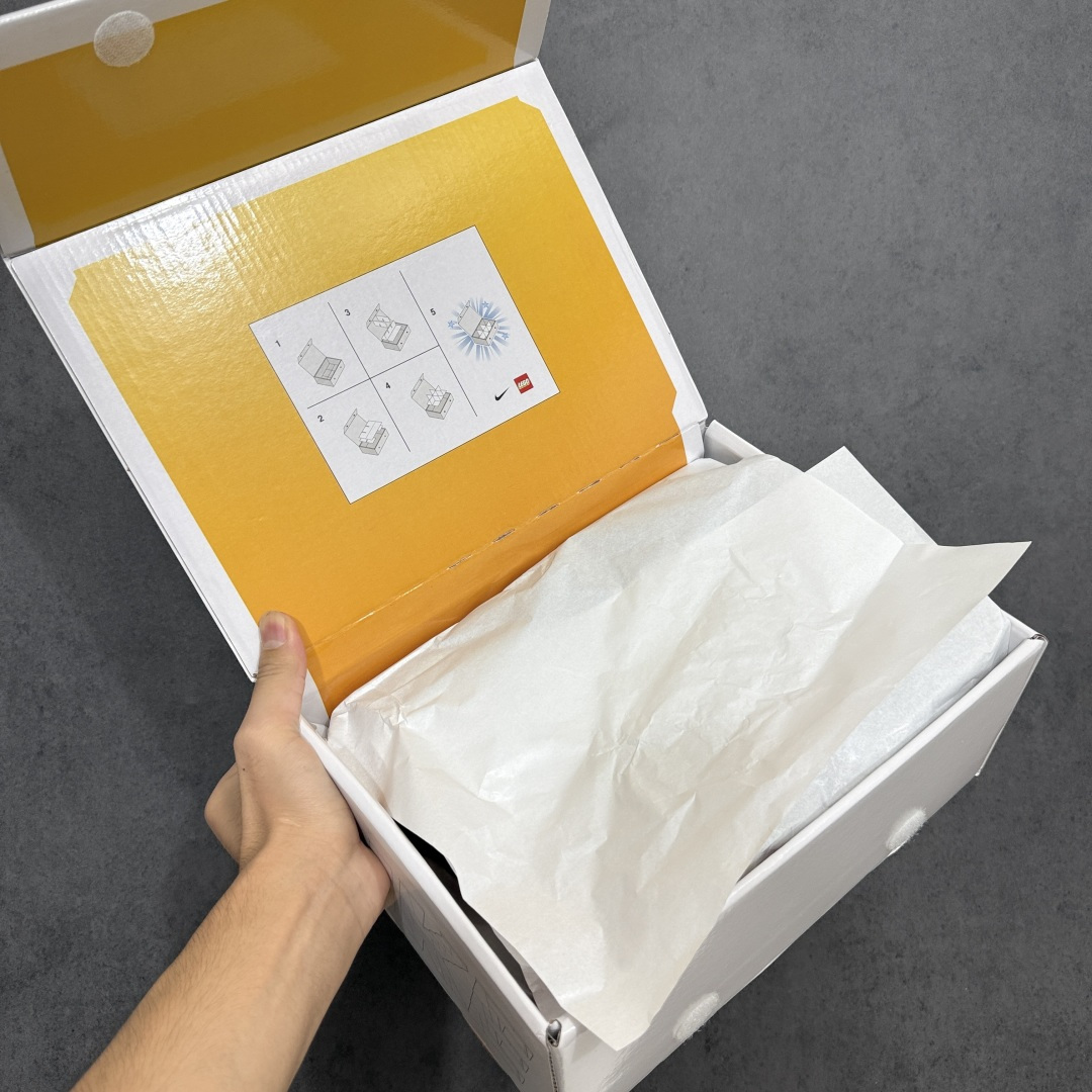 图片[10]-【EM纯原/小绿x】Lego x NK Air Max 95 乐高联名款 低帮休闲运动板鞋 IO4801-002 外贸专供品质 原数据私模打造 全新私模大底 真实半码一码一模 原厂高频 定制原版手提箱鞋盒 区别市面通货版本 注意⚠鞋盒成本高 人为乱涂或损坏扣20元 童鞋尺码：4Y/36 5Y/37.5 5.5Y/38 6Y/38.5 6.5Y/39 7Y/40-选品中心