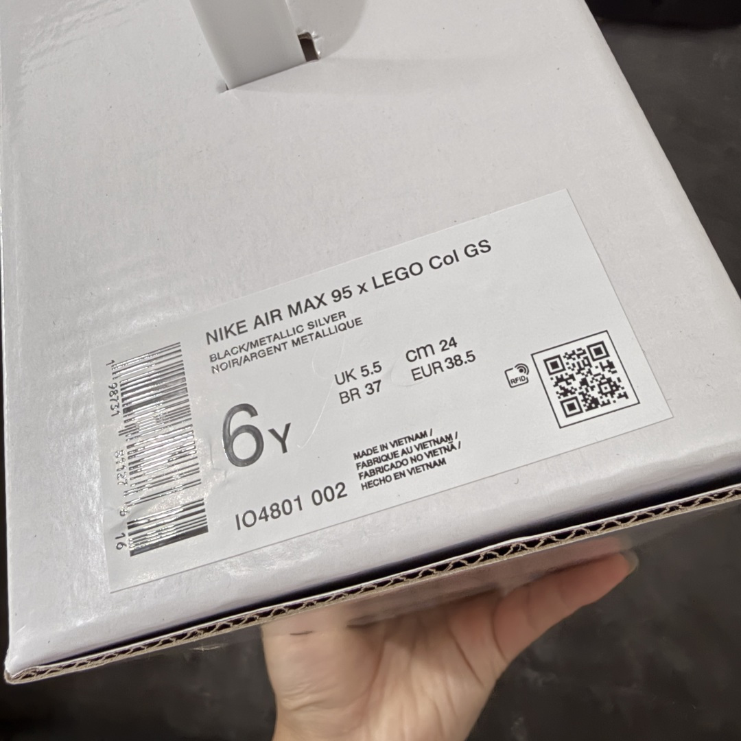 图片[12]-【EM纯原/小绿x】Lego x NK Air Max 95 乐高联名款 低帮休闲运动板鞋 IO4801-002 外贸专供品质 原数据私模打造 全新私模大底 真实半码一码一模 原厂高频 定制原版手提箱鞋盒 区别市面通货版本 注意⚠鞋盒成本高 人为乱涂或损坏扣20元 童鞋尺码：4Y/36 5Y/37.5 5.5Y/38 6Y/38.5 6.5Y/39 7Y/40-选品中心
