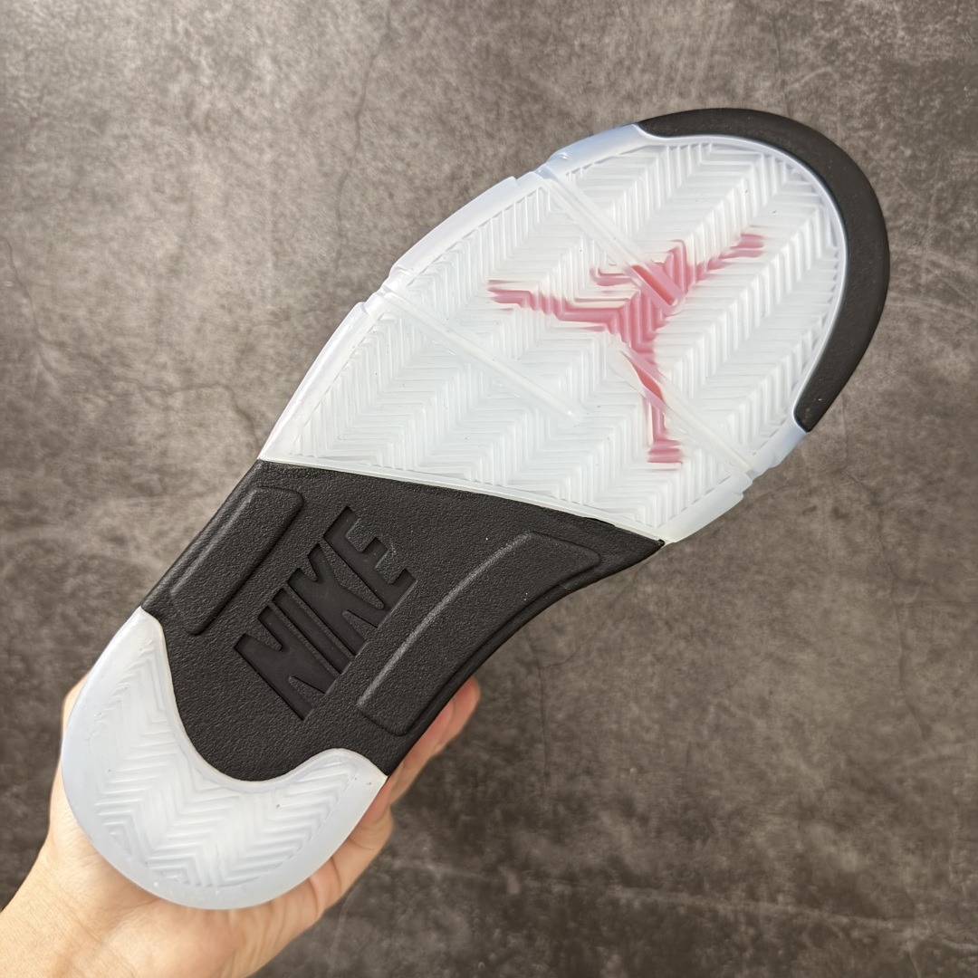 图片[9]-【纯原F版】AJ5万圣节 Air Jordan 5 Halloween 舒适贴合 复古篮球鞋 黑红 货号：HQ7978-001 原厂材料 原厂模具 原厂楦头 市场正确版本 区分错版 国内一线大厂出品 匠心打造 原厂皮料原厂数据 全新纸板 模具打造 外贸 平台高端零售专供品质 品质毋庸置疑 一眼正品既视感 细节均已解码 尺码：40 40.5 41 42 42.5 43 44 44.5 45 46 47.5 48.5-选品中心