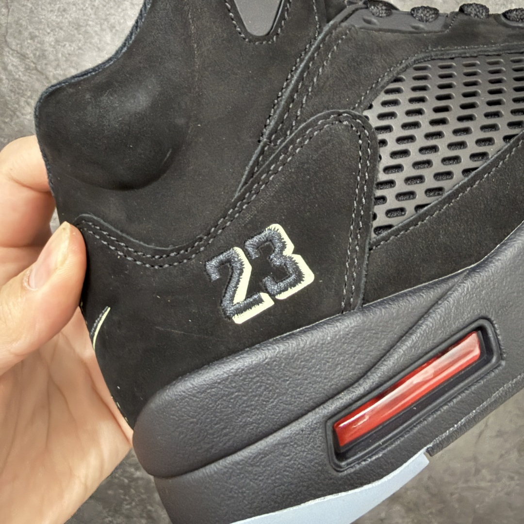 图片[3]-【纯原F版】AJ5万圣节 Air Jordan 5 Halloween 舒适贴合 复古篮球鞋 黑红 货号：HQ7978-001 原厂材料 原厂模具 原厂楦头 市场正确版本 区分错版 国内一线大厂出品 匠心打造 原厂皮料原厂数据 全新纸板 模具打造 外贸 平台高端零售专供品质 品质毋庸置疑 一眼正品既视感 细节均已解码 尺码：40 40.5 41 42 42.5 43 44 44.5 45 46 47.5 48.5-选品中心