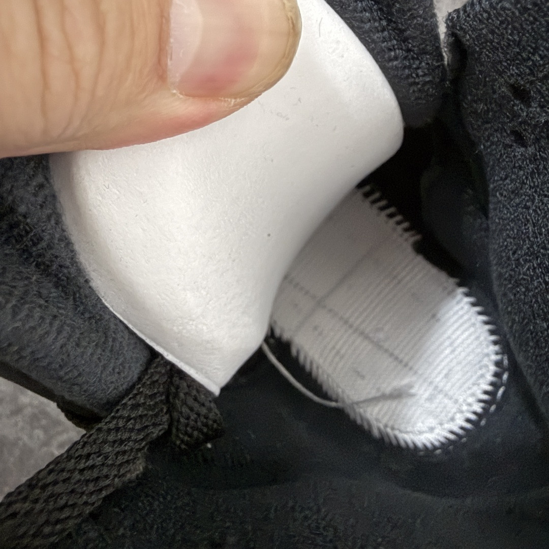 图片[8]-【纯原F版】AJ5万圣节 Air Jordan 5 Halloween 舒适贴合 复古篮球鞋 黑红 货号：HQ7978-001 原厂材料 原厂模具 原厂楦头 市场正确版本 区分错版 国内一线大厂出品 匠心打造 原厂皮料原厂数据 全新纸板 模具打造 外贸 平台高端零售专供品质 品质毋庸置疑 一眼正品既视感 细节均已解码 尺码：40 40.5 41 42 42.5 43 44 44.5 45 46 47.5 48.5-选品中心