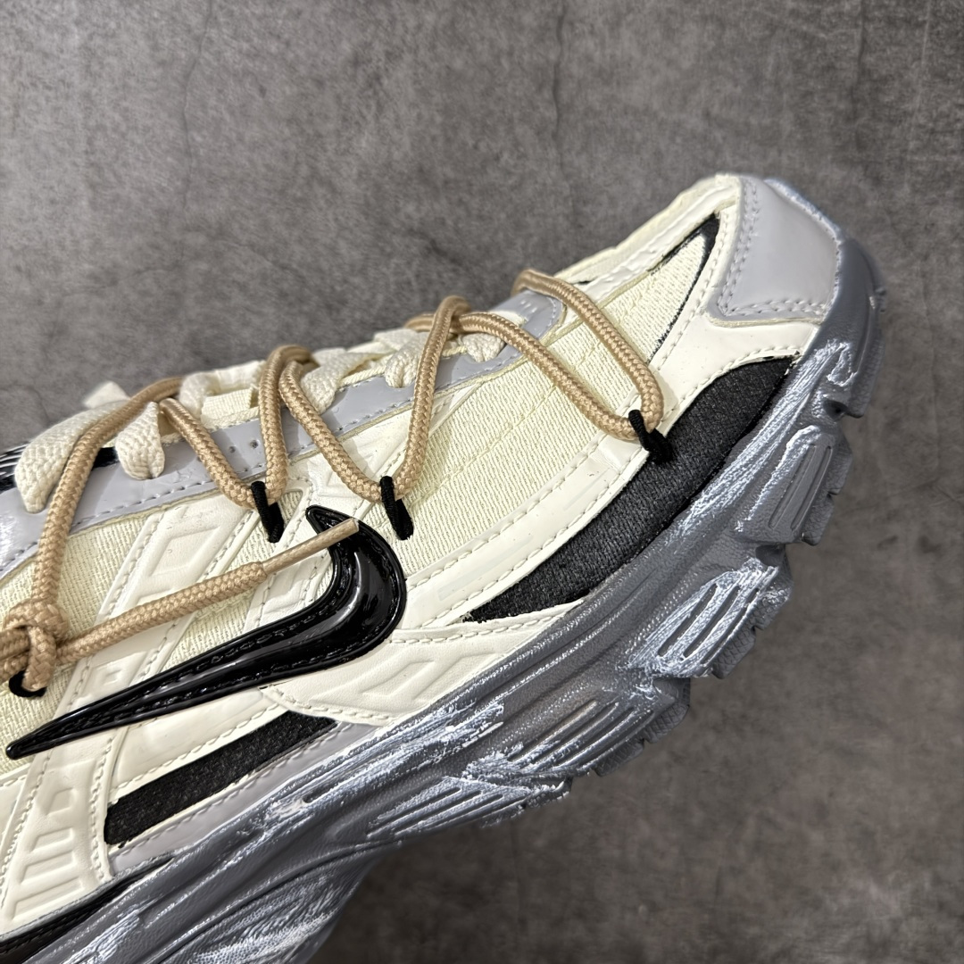 图片[6]-【手绘定制版】NIKE INITIATOR 创始者系列复古休闲运动舒适跑鞋 此款为人工手绘定制图案 原版基于Nike Initiator修改款 加以创意定制 完美品质做工 个性十足 原厂原档案数据开发 原盒包装 舒适有型适合日常穿着 该鞋款延续千禧年经典设计搭载泡绵中底厚实而轻盈 匠心细节巧搭立体耐克勾标志焕新演绎复古跑鞋 货号：FZ9020-100 尺码：36-45带半码-选品中心
