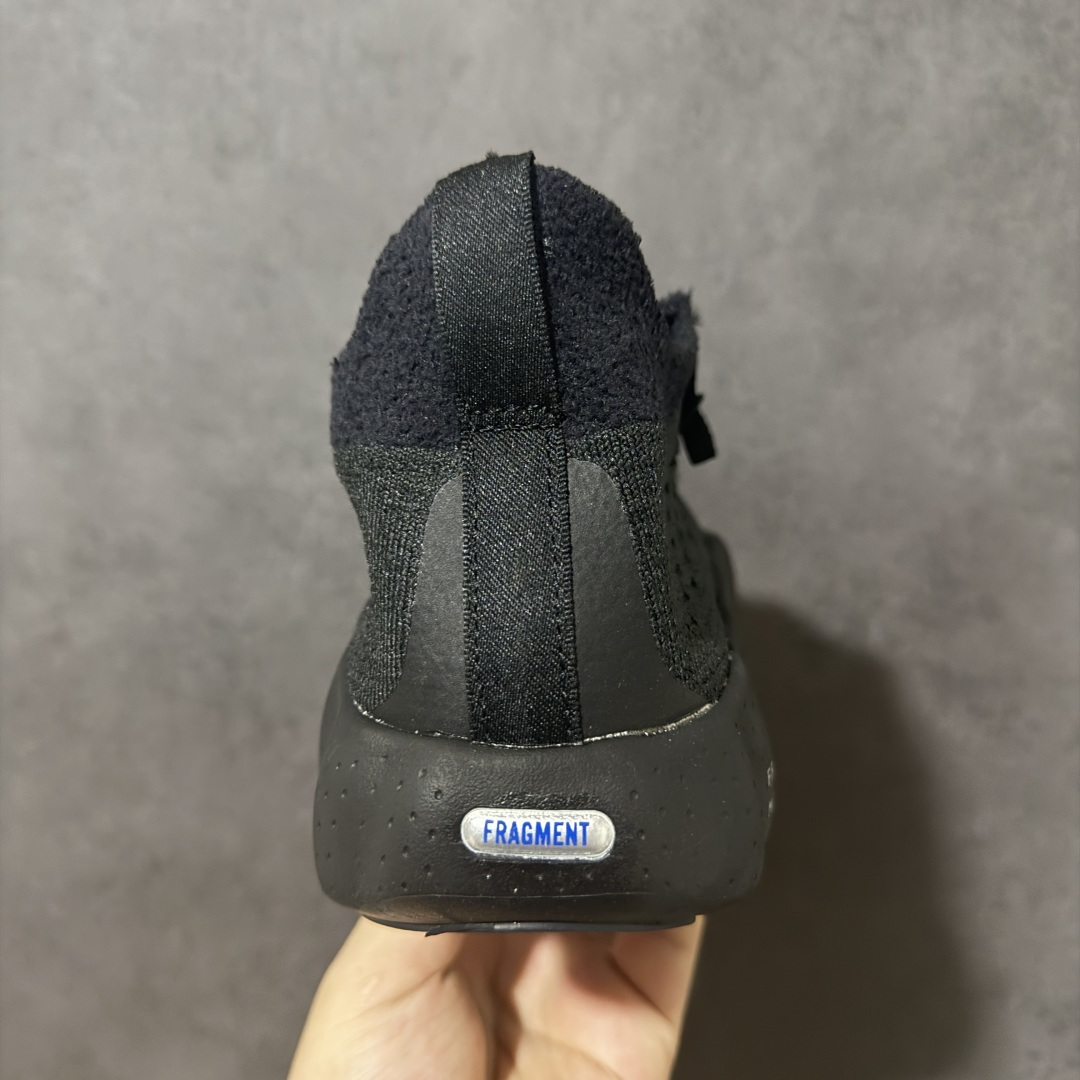图片[3]-【公司级】 Nike Mind 002 SP FK舒适耐穿 透气 训练鞋 透气孔洞、品牌徽标、拉环以及标志性的压力舱系统等元素，在侧身、鞋舌、后跟和外底等位置巧妙布局，不仅美化了鞋款造型，更强化了其功能性。 货号∶IQ8504 002 码数∶36-45含半码 编码∶XXB220230-选品中心