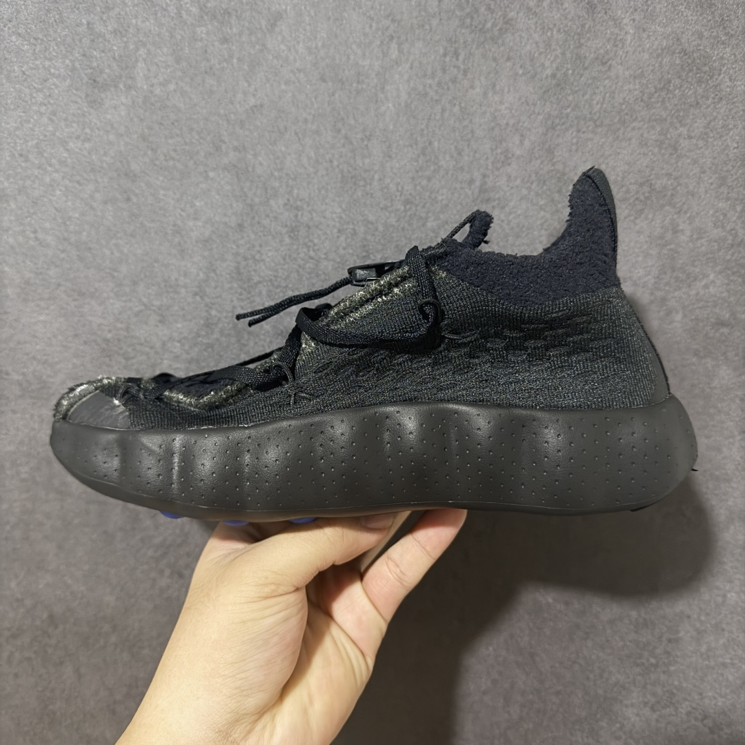 图片[2]-【公司级】 Nike Mind 002 SP FK舒适耐穿 透气 训练鞋 透气孔洞、品牌徽标、拉环以及标志性的压力舱系统等元素，在侧身、鞋舌、后跟和外底等位置巧妙布局，不仅美化了鞋款造型，更强化了其功能性。 货号∶IQ8504 002 码数∶36-45含半码 编码∶XXB220230-选品中心