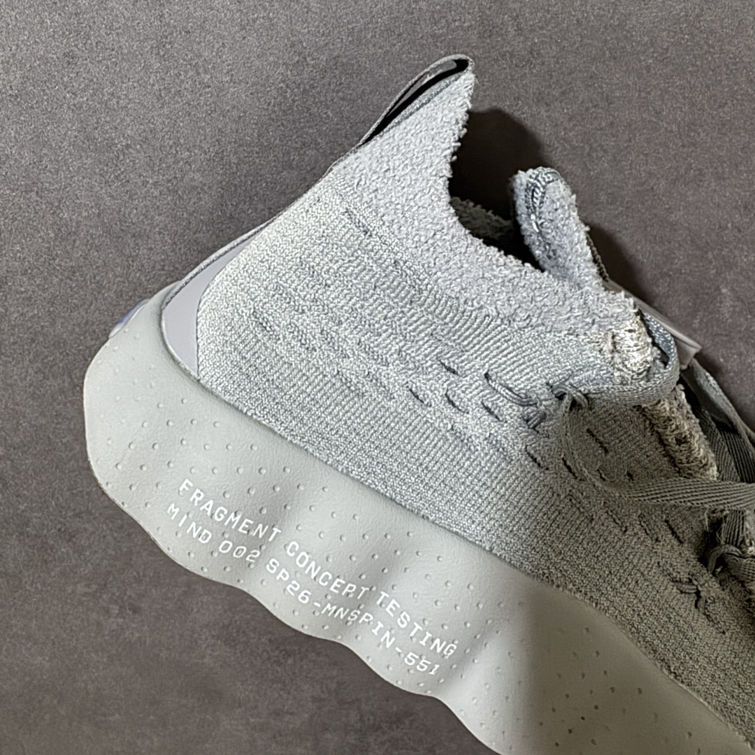 图片[7]-【公司级】 Nike Mind 002 SP FK舒适耐穿 透气 训练鞋 透气孔洞、品牌徽标、拉环以及标志性的压力舱系统等元素，在侧身、鞋舌、后跟和外底等位置巧妙布局，不仅美化了鞋款造型，更强化了其功能性。 货号∶IQ8504 001 码数∶36-45含半码 编码∶XXB220230-选品中心