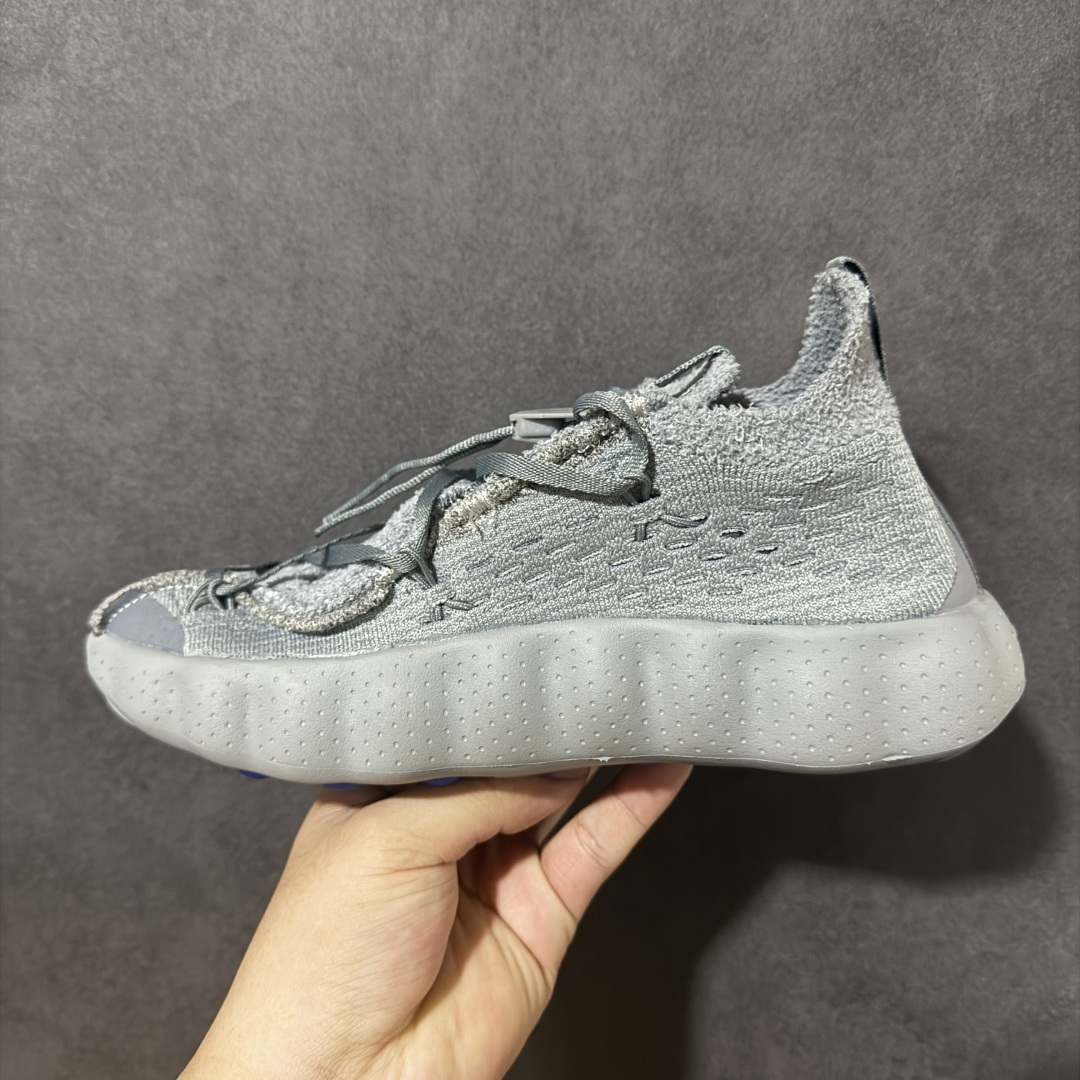 图片[2]-【公司级】 Nike Mind 002 SP FK舒适耐穿 透气 训练鞋 透气孔洞、品牌徽标、拉环以及标志性的压力舱系统等元素，在侧身、鞋舌、后跟和外底等位置巧妙布局，不仅美化了鞋款造型，更强化了其功能性。 货号∶IQ8504 001 码数∶36-45含半码 编码∶XXB220230-选品中心