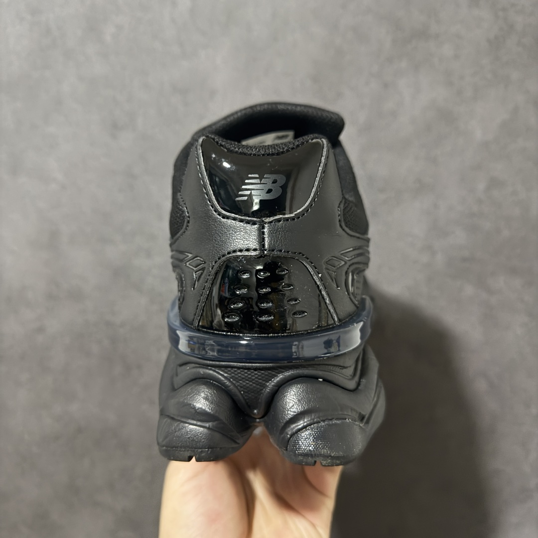 图片[4]-【公司级】New Balance NB 9060 复古单品 鞋款灵感源自设计师本人对夏日的怀日回忆。鞋面大身由空间双格及磨砂鞋面拼接而生，配以柔和、温暖的粉橘色调，夏日氛围拉满采用大面积网眼以及麂皮材质覆盖鞋身，还原经典气质。搭载ABZORB避震科技，由泡沫聚酯制成，上脚可以有效减少由鞋底反弹对身体及双腿的冲击 货号：U9060BQ 尺码：36 37 37.5 38 38.5 39.5 40 40.5 41.5 42 42.5 43 44 45-选品中心
