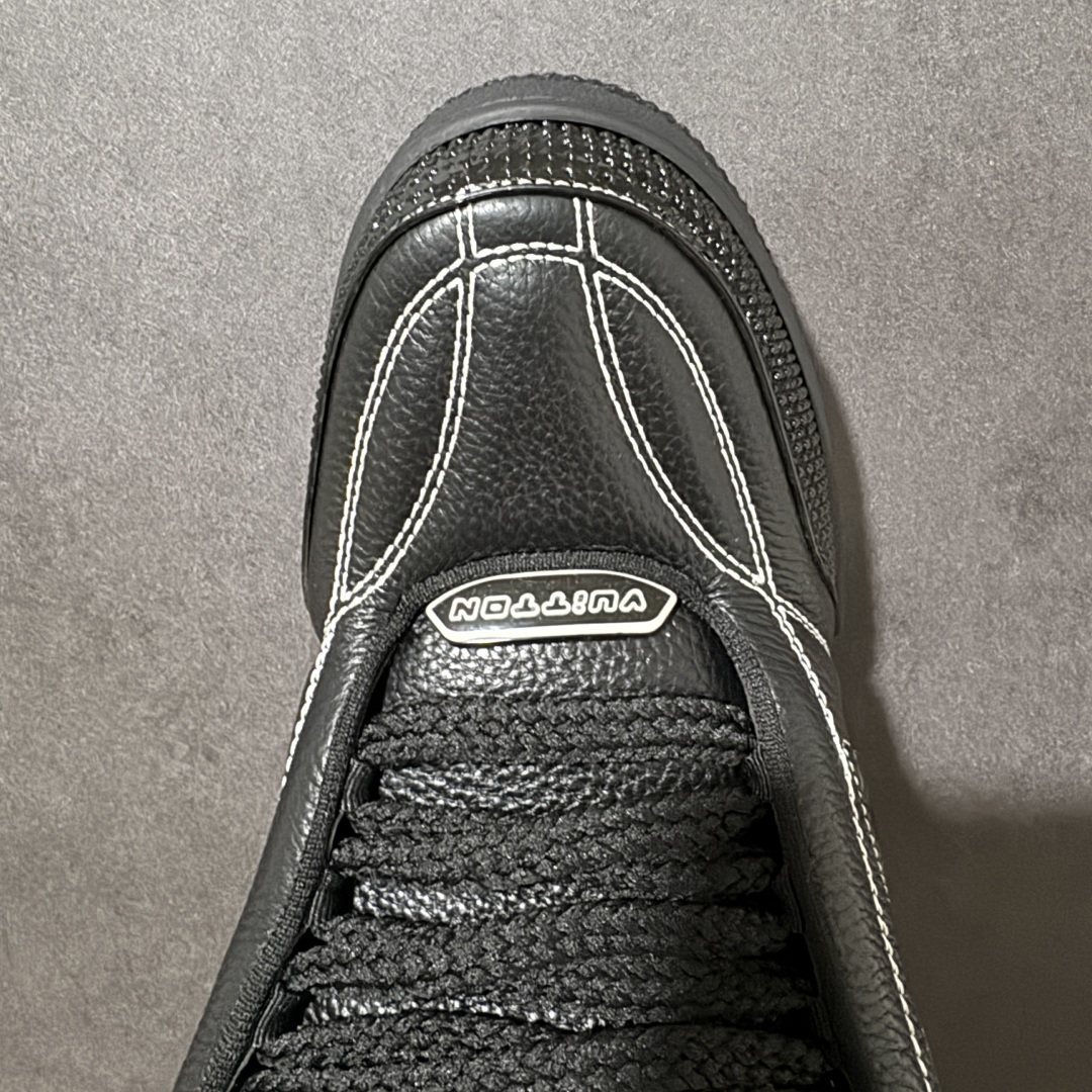图片[5]-【广东礼盒版】Louis Vuitton LV Skate时装走秀圆头系带运动鞋 完美鞋型超高的清洁度 零毛边线头瑕疵 全套原楦原纸版原鞋开模 全网最具灵魂的版型 正确原装黄色鞋盒 正确中底印花 鞋面印花3D高频深度立体 全鞋电脑针车 紧密相连 针距密度一致 环保乳胶注塑鞋垫 厚度脚感还原原版 皮面裁剪部位 统一油边封口工艺 原装橡胶大底含胶量大底组合零偏差 专柜全套包装 防尘袋 说明书 质保卡 男女鞋 尺码：35-47-选品中心