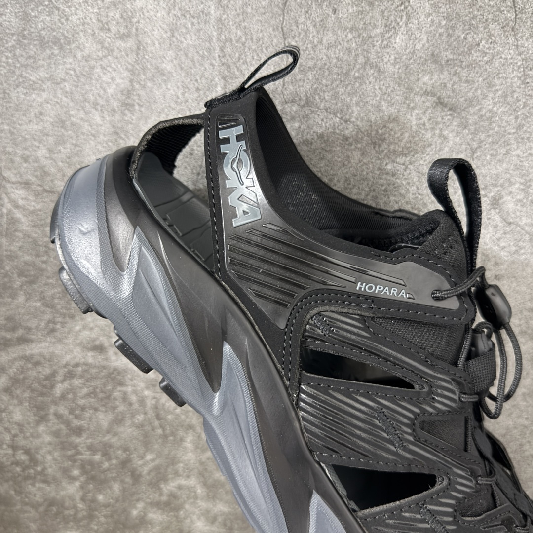 图片[7]-【绿x版】HOKA One One Hopara Sandals 霍帕拉系列水路两用溯溪涉水休闲户外露营凉鞋 作为先锋品牌的 HOKA ONE ONE总是以独特的方式 HOPA RA是一款溯溪鞋 又名排水鞋 可长期用于涉水和溯溪 保护脚底和脚趾的安全和舒适 鞋面材料速干 透气 耐磨 鞋底防滑 耐磨 抓地能力强 出于安全考虑 设计要求较高 涉水溯溪过程中 水 泥沙 可以直接从鞋内大孔排出 细纹鞋底使在岩石上抓地能力强 避免打滑 而上路后 鞋面具有快干透气等优点 尺码：36 36.5 37.5 38 39 40 40.5 41 42 42.5 43 44 45-选品中心