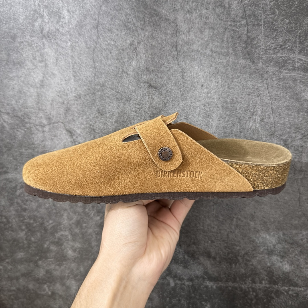 图片[2]-【纯原HT宽版】Birkenstock Boston 博肯/勃肯 系列上架 牛皮绒面革平底复古软木休闲鞋 宽版 深棕色 真正软木塞大底 品质细节领先市场版本 原产品质 采用质地柔软进口牛皮绒面革 无刺鼻异味 中底搭载缓震软木橡胶 进口头层牛皮 原版开模/版型/材质/细节遵循ZP工艺！ 市售顶级不吹文案 尺码：35-45-选品中心